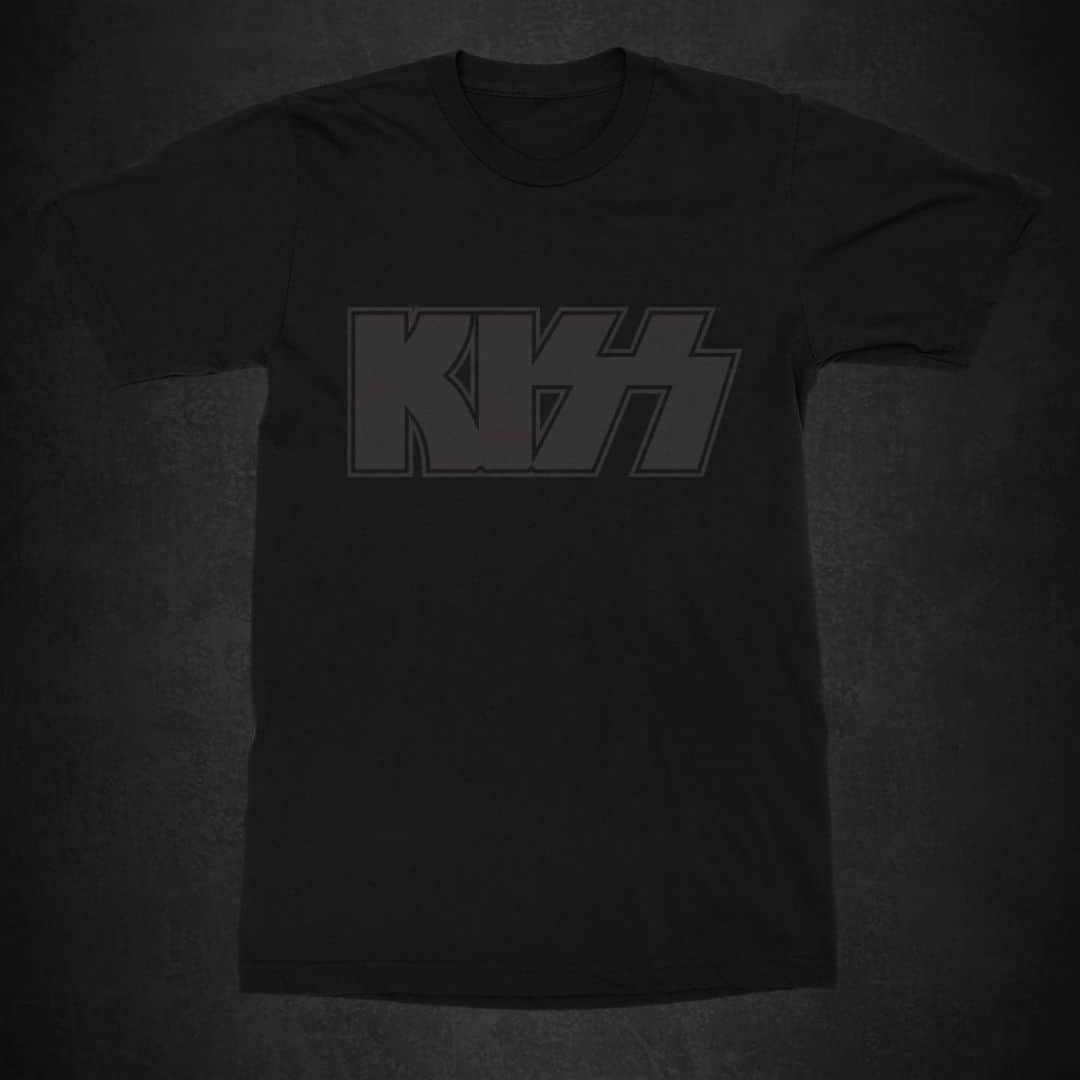 KISSさんのインスタグラム写真 - (KISSInstagram)「Black Friday Exclusive. Limited Available. Shop now: https://t.co/paR8pqqgq5」11月29日 1時13分 - kissonline