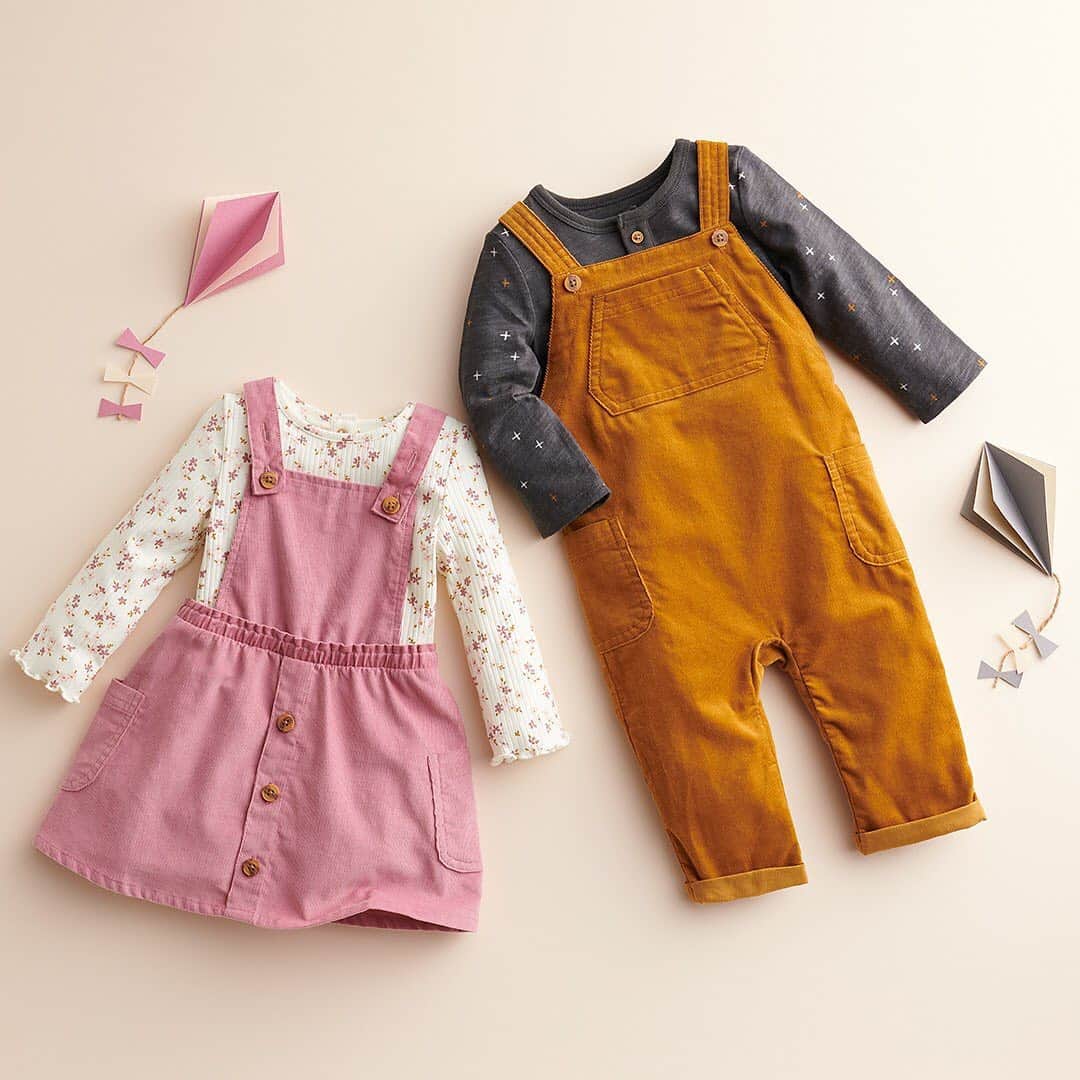 ロック&リパブリックのインスタグラム：「Comfy styles and cute prints—this season’s sweetest looks are here. 💕 Tap to shop @lclittleco, available exclusively at Kohls.com. #lclittleco #Kohls」