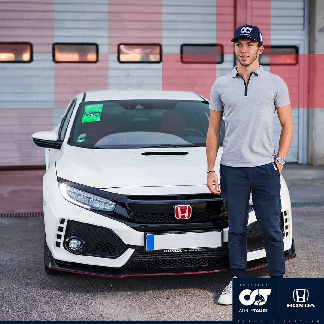 ホンダさんのインスタグラム写真 - (ホンダInstagram)「+ Type R…   #PoweredByHonda @alphataurif1 @hondaracingf1」11月29日 2時00分 - honda