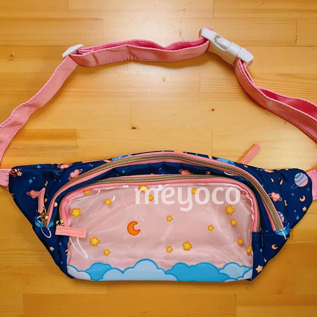 meyocoさんのインスタグラム写真 - (meyocoInstagram)「Celestial Bodies fanny pack is still available in my non-apparel store! ✨🪐 Link in bio!」11月29日 2時17分 - meyoco