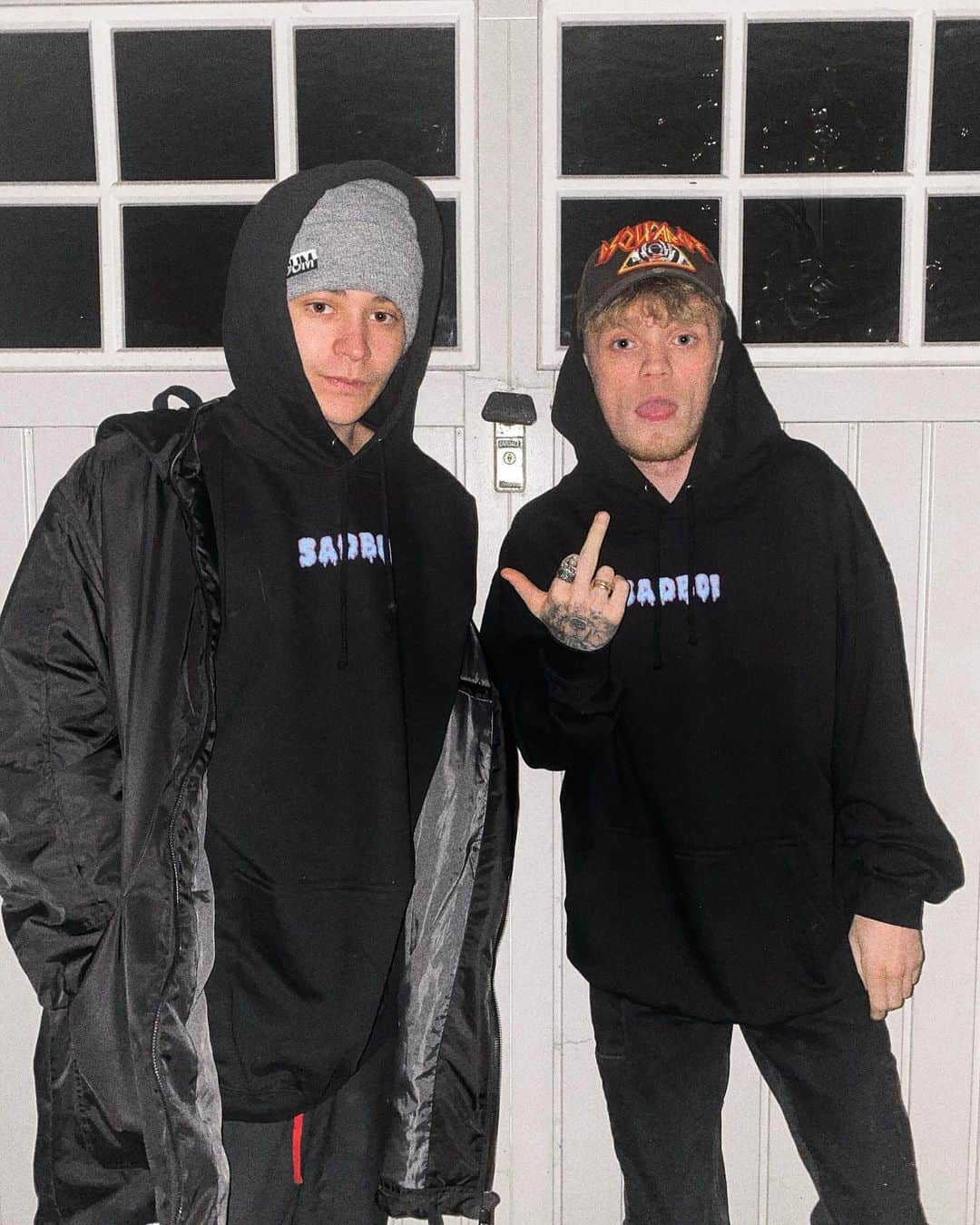 Bars and Melodyのインスタグラム：「New sadboi hoodie uploaded on webstore 🔥25% off auto added at check out 💯 enjoy 💜」