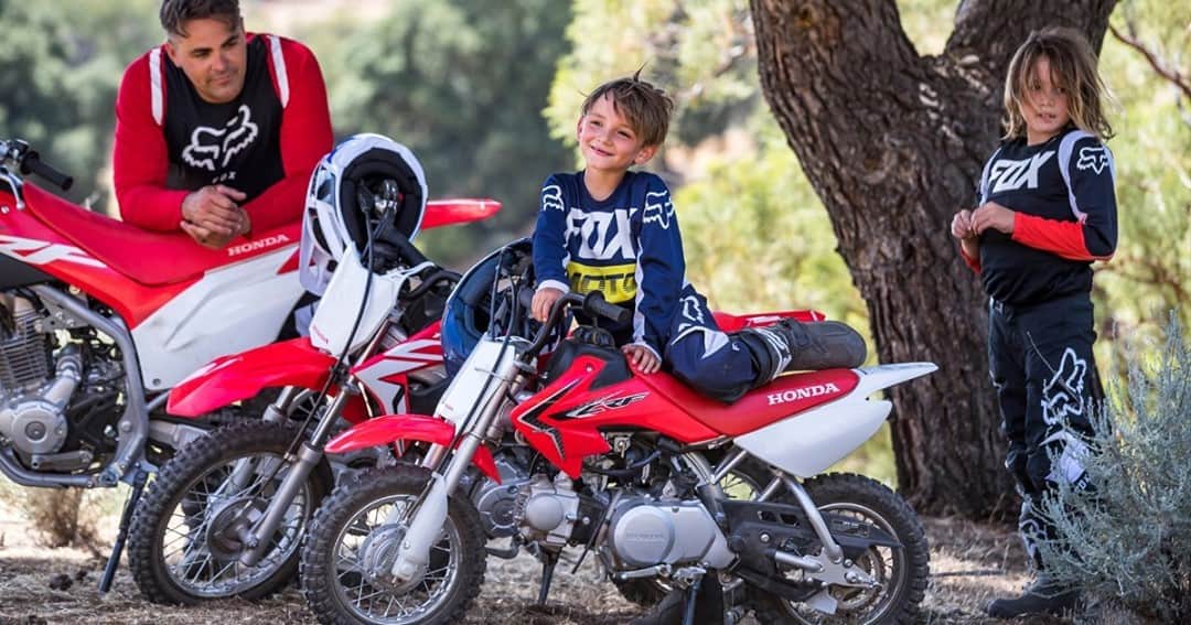 Honda Powersports USさんのインスタグラム写真 - (Honda Powersports USInstagram)「CRF50F  Everyone has to start somewhere, so why not start them on the best. Reliable and easy-to-use, the CRF50F is the perfect way to learn how to ride. #CRF50F #ridered」11月29日 3時00分 - honda_powersports_us