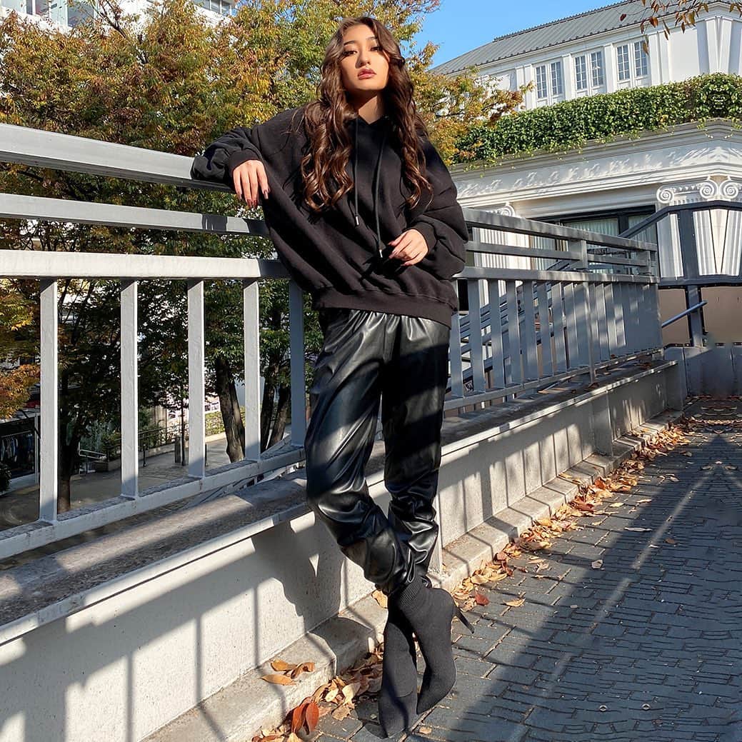 ANELA TOKYOのインスタグラム