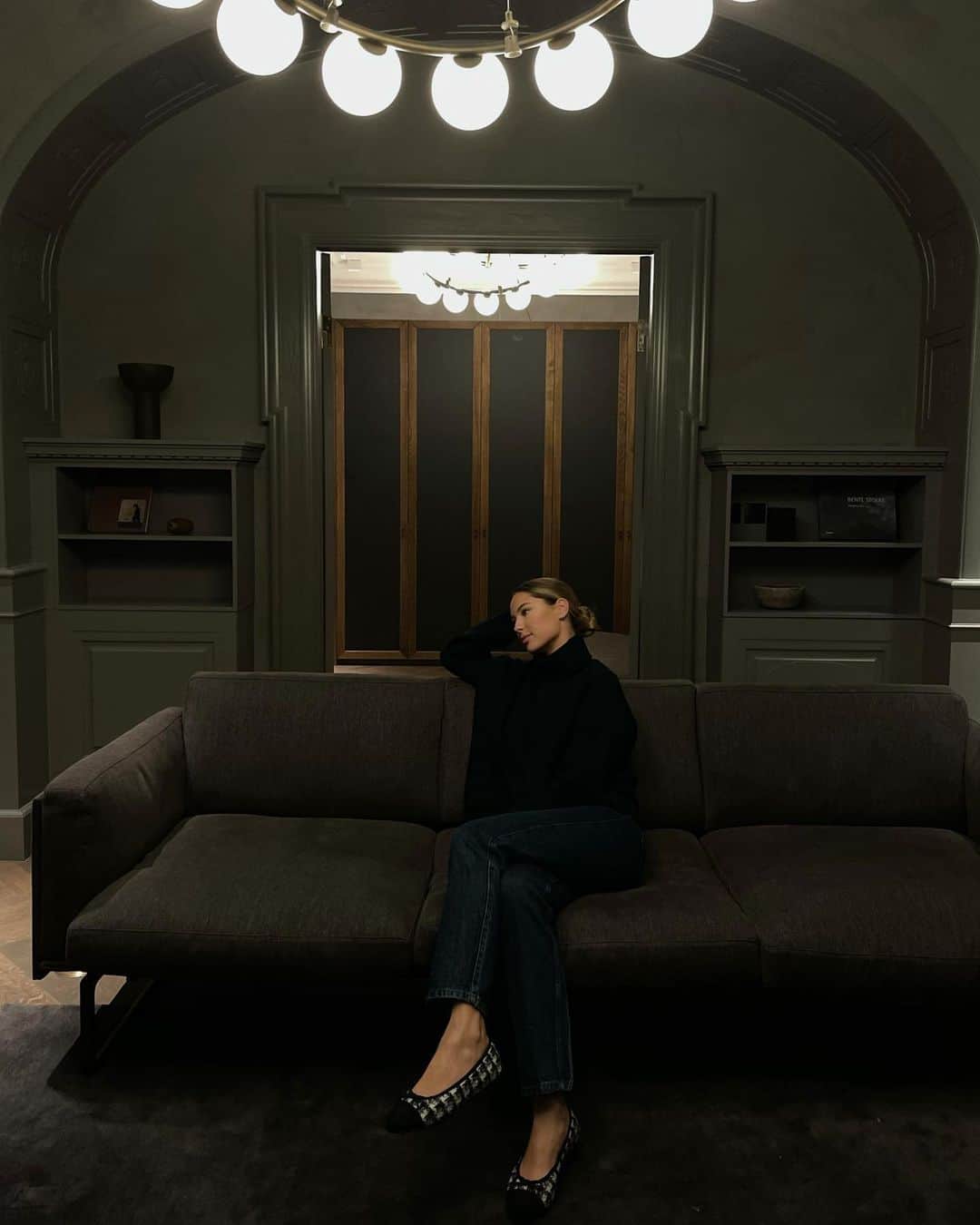 のインスタグラム：「Some where I would like to live 🖤Reklame/tags*」