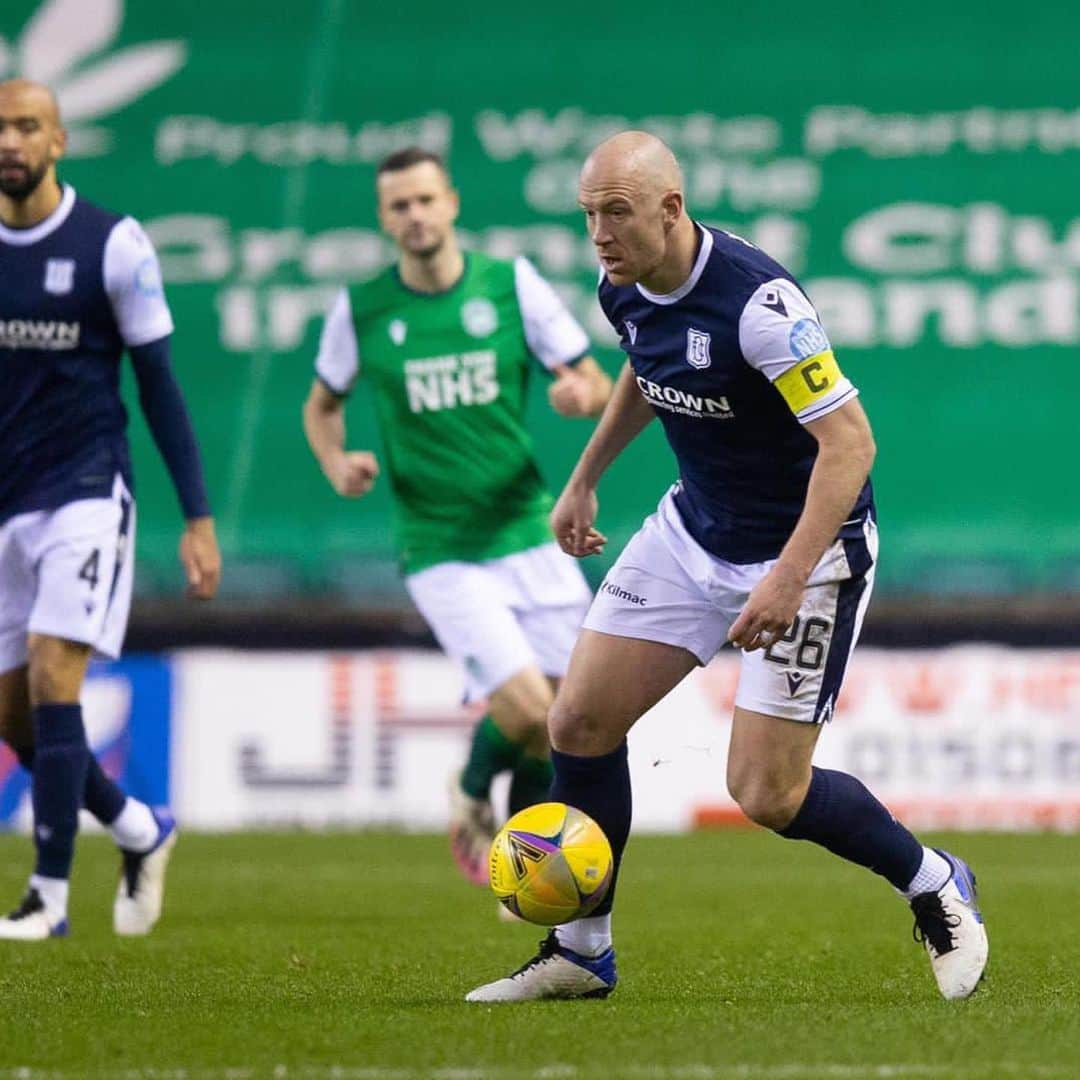 チャーリー・アダムさんのインスタグラム写真 - (チャーリー・アダムInstagram)「Standing on the terraces as a young fan never did I think i would be given the opportunity to come and play for @dundeefcofficial but today I was given the honour of captaining the football club for the first time it’s something that I will never forget. I know that my dad would have been stood there with tears of joy 💔」11月29日 8時07分 - charlie26adam