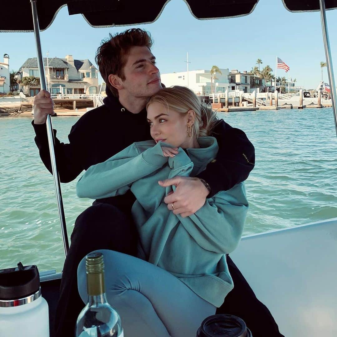 のインスタグラム：「love this girl」