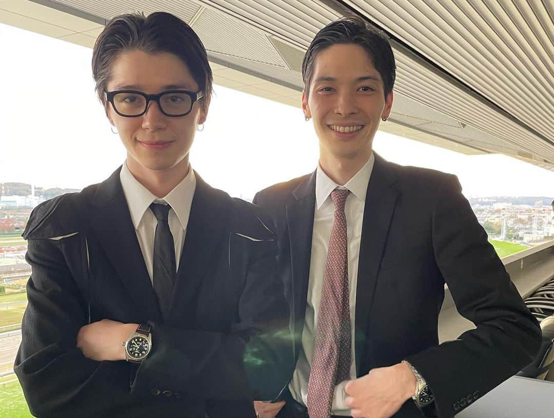 守屋光治さんのインスタグラム写真 - (守屋光治Instagram)「「LONGINES」のイベントで ジャパンカップを見てきました。 初競馬、最高でした！ アーモンドアイおめでとう🎉  #LONGINES #LonginesSpirit #ThePioneerSpiritLivesOn」11月29日 18時06分 - kojimoriya327