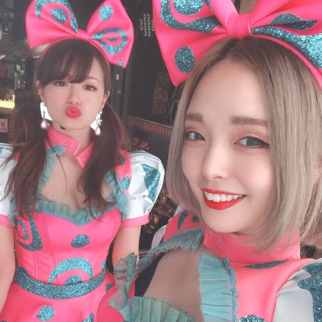 ジャスミンさんのインスタグラム写真 - (ジャスミンInstagram)「. . @burlesqueosaka_kitty  . 1回だけ一緒にスキちゃん 出たことあるんだよ❤️笑 . #バーレスク大阪 #バーレスク大阪ジャスミン #ジャスミン #ばれすく #ふてこい #ふてぶてしい #銀髪女子  #バーレスク #ダンサー #北新地 #梅田 #gogodancer  #좋아 #좋아요 #한국 #자수민」11月29日 18時46分 - jasmine_burlesque