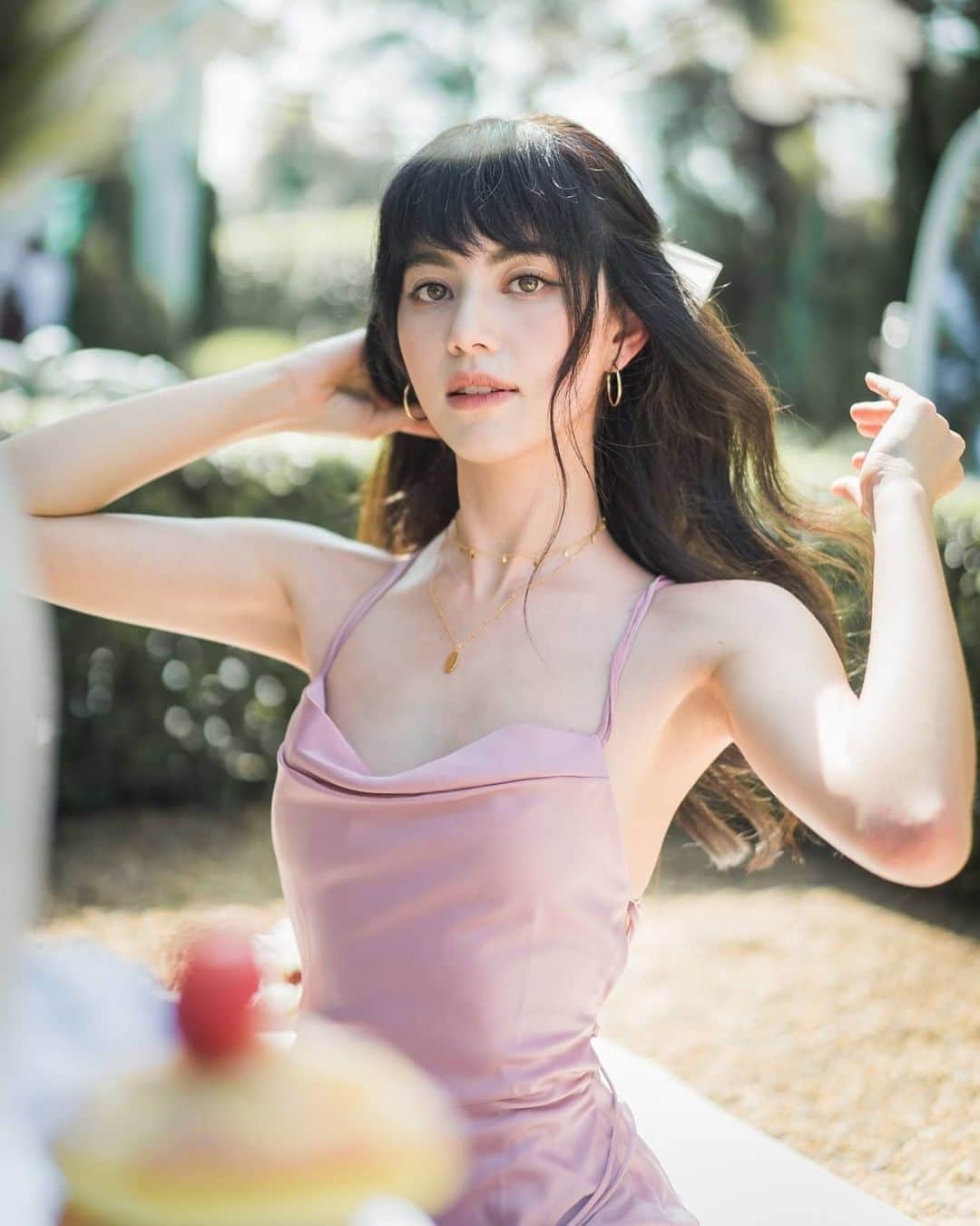 マイ・ダーウィカーのインスタグラム：「@misstarcafe แวะมาปิคนิคที่ร้านแปปแล้วจะกลับไปเชียงใหม่ต่อค่าาาา🤭💕🤣 ปล.ใครมาแถวสายไหมแวะมาร้านดาวิน้าาาาายินดีตอนรับคร่าาา💕✨」