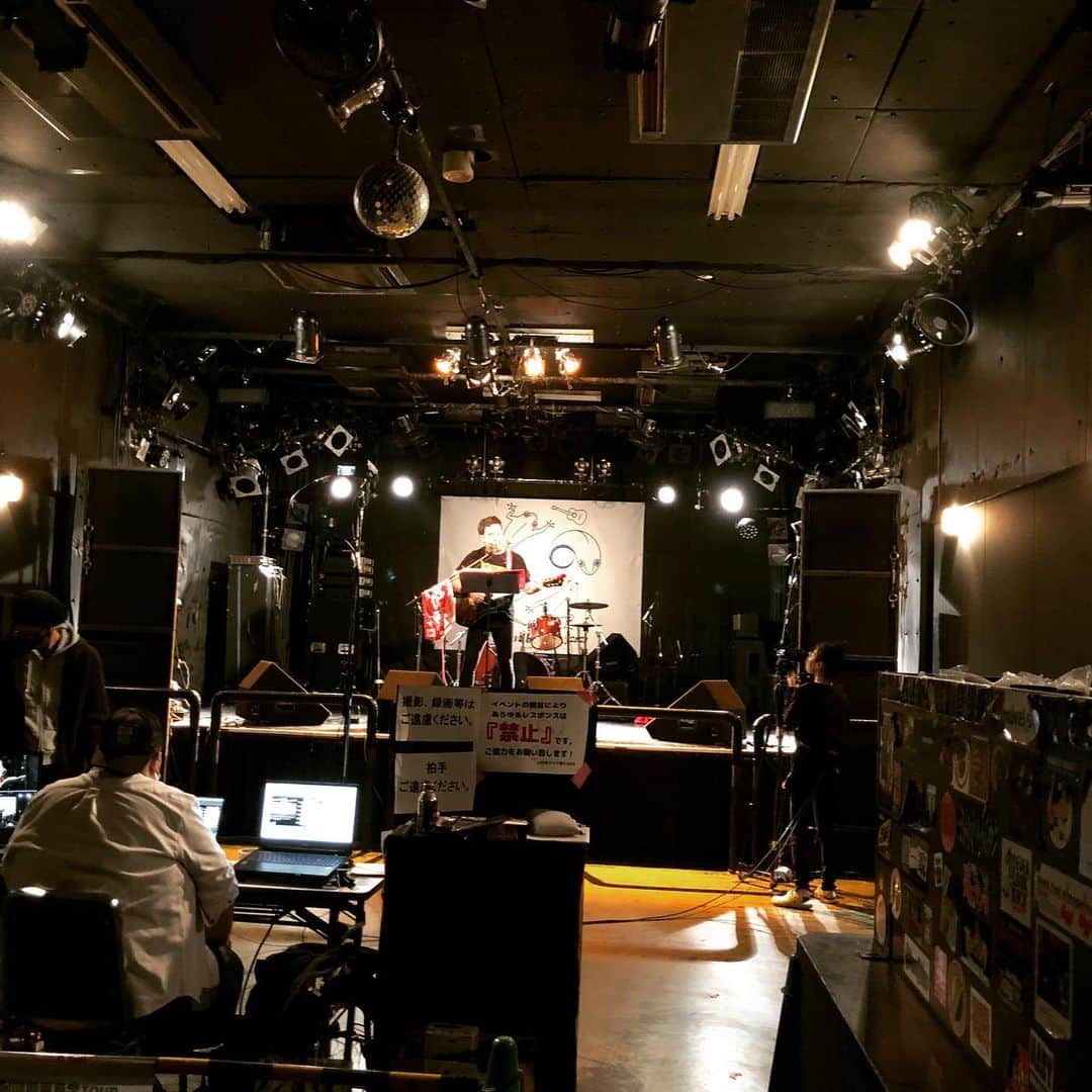 山川のりをのインスタグラム：「本日はいわきクラブソニックにて「いわきゲリゲ祭り」というイベントにギターパンダ  登場します。既に始まってます。ザ・配信ライブです。 いわきゲリゲ祭り2020 day2 youtu.be/4U4Xd87EaUA  投げ銭チケット発売中！ iwakigerige.thebase.in  世界から会いにきてアイニージュー！」