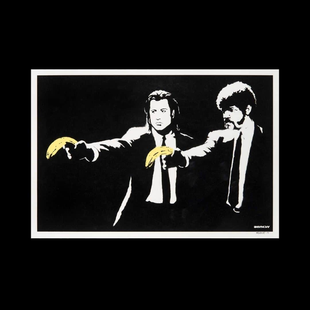 HYPEBEASTさんのインスタグラム写真 - (HYPEBEASTInstagram)「@hypebeastart: @banksy’s 2004 print titled ‘Pulp Fiction’ recently fetched £125,000 GBP (approximately $166,331 USD) at @tateward_auctions’ online bid dedicated to the sale of diverse works in contemporary art and beyond. Made in homage to the dark comedy crime film directed by Quentin Tarantino, the piece first appeared in 2002 near the Old Street tube station and was visible until 2007 when Transport for London painted over the wall. The elusive artist then re-tagged his piece in the same place, but this time, the characters were holding actual pistols and dressed in banana costumes instead of suits.⁠ Photo: Tate Ward」11月29日 13時10分 - hypebeast