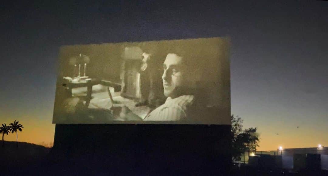アダム・シャピロのインスタグラム：「#Mank at the drive-in. Albee’s first movie! He kept yelling “dada!” when I popped up, cutest thing ever. Won’t forget this movie experience...as Albee would say “ever, ever, ever, never, ever, never.”」