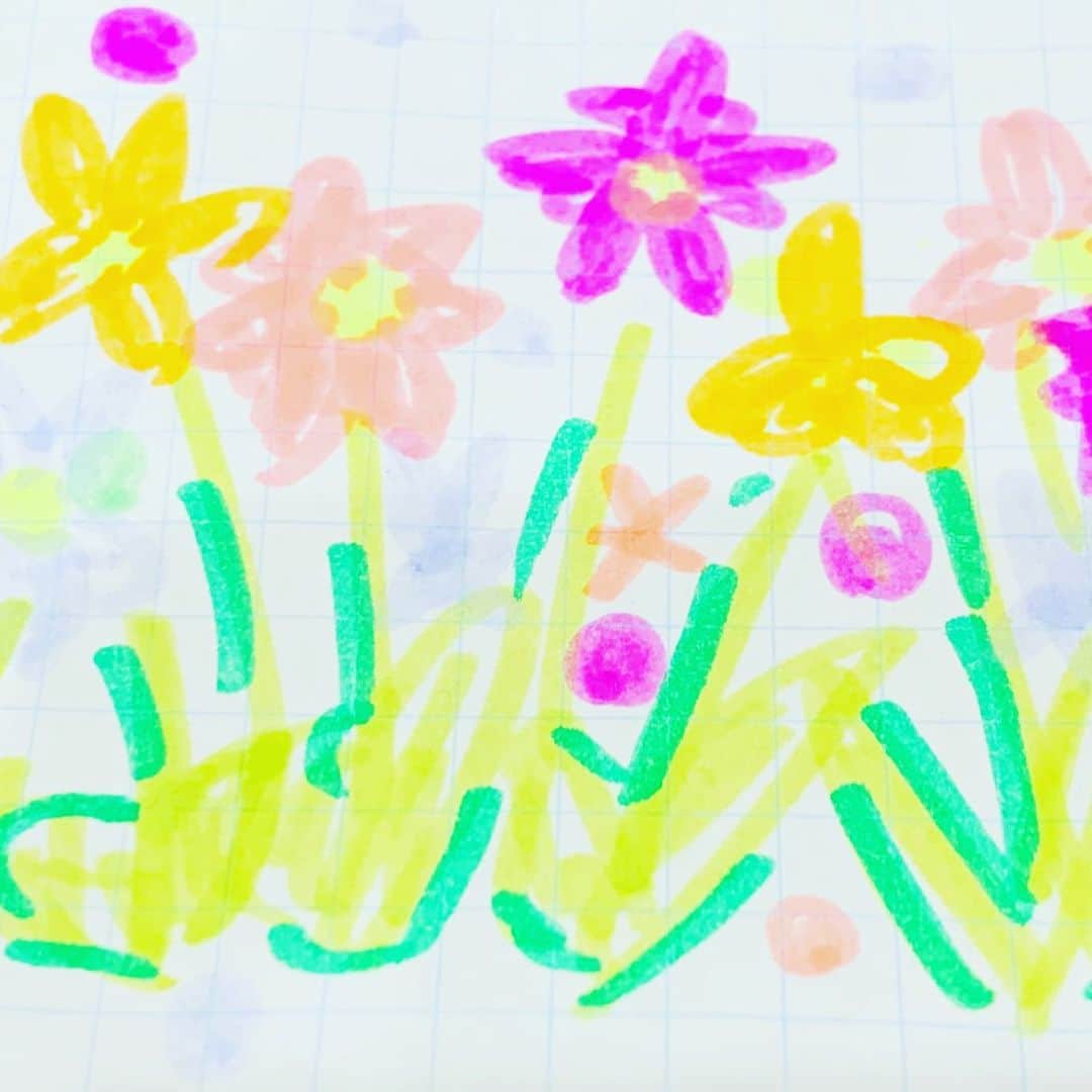 紫咲大佳さんのインスタグラム写真 - (紫咲大佳Instagram)「茨城付近で、英語堪能で子ども好きな方いらっしゃいますでしょうか？」11月29日 13時42分 - shizaki.hiroka