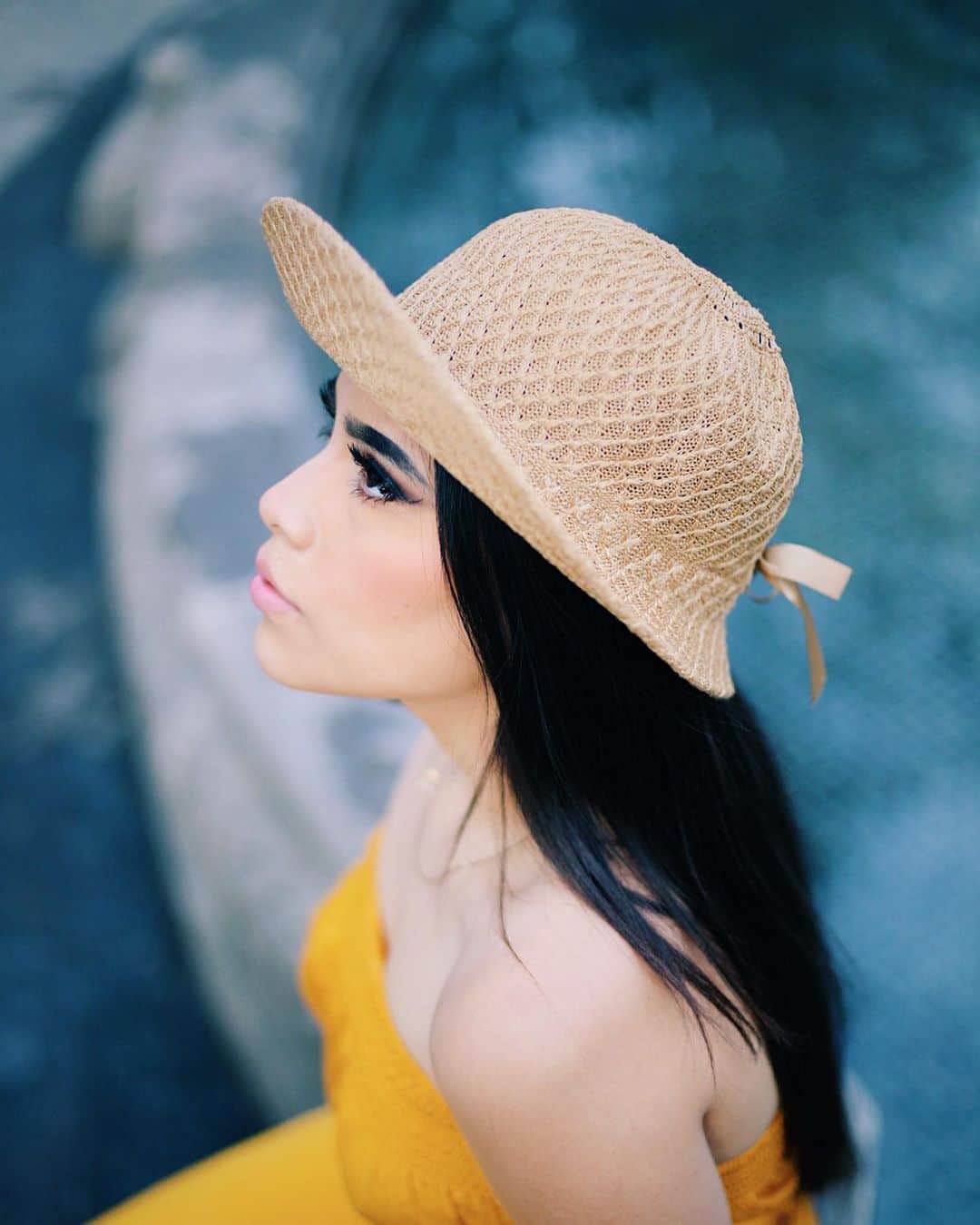 のインスタグラム：「Mini sesh with @alondrisvaz #bokeh #portraitphotography #portrait #portraitmood #portrait_vision #creative_portrait #portraituring #portraitpage #mexico #mexicocity #paisajedf」