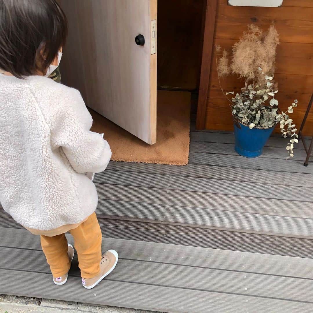 mai_1106のインスタグラム：「2020.11.28 * 🍕 * 4歳0ヶ月 1479days 🐑 * * *」
