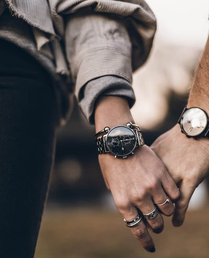 Kapten & Sonさんのインスタグラム写真 - (Kapten & SonInstagram)「TIME IS TICKING! ⏱️ Our BLACK WEEK SALE is still on until tomorrow! Hurry up! 🖤 @mikutas and @klemenswhite⁠ wearing our watches Chrono "Black Midnight Steel" and Chrono Silver "Black Steel". #bekapten #kaptenandson⁠ .⁠ .⁠ .⁠ #kaptenandsonmen #watch #watches #couple #blackweek #blackweeksale #style #fashion #inspiration #sundays⁠ ⁠ ⁠」11月29日 15時30分 - kaptenandson
