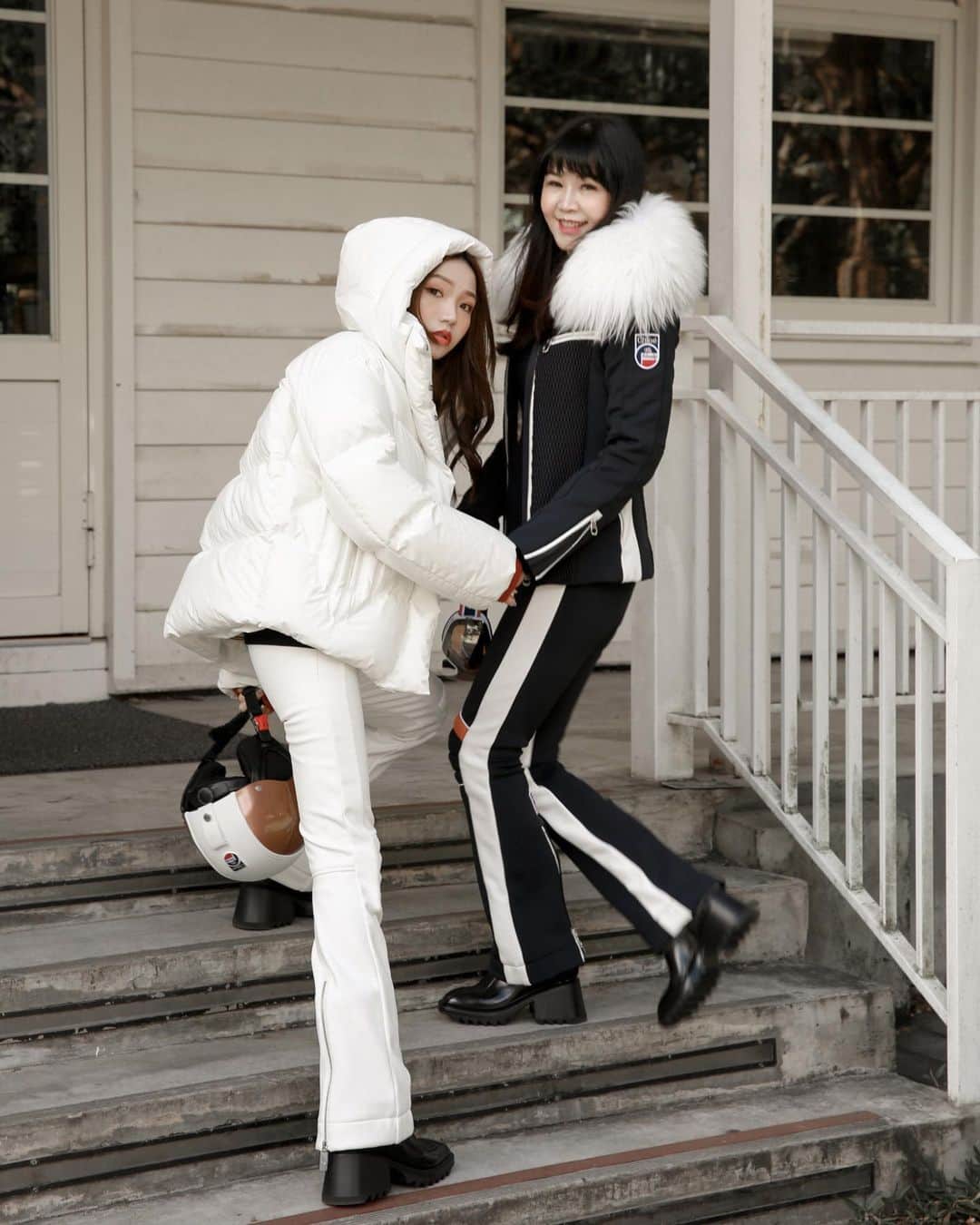 徐琁さんのインスタグラム写真 - (徐琁Instagram)「母女倆穿著滑雪衣想像自己在北海道 其實氣溫30度🤣  @chloe #CHLOEGIRLS」11月29日 15時43分 - cos55555
