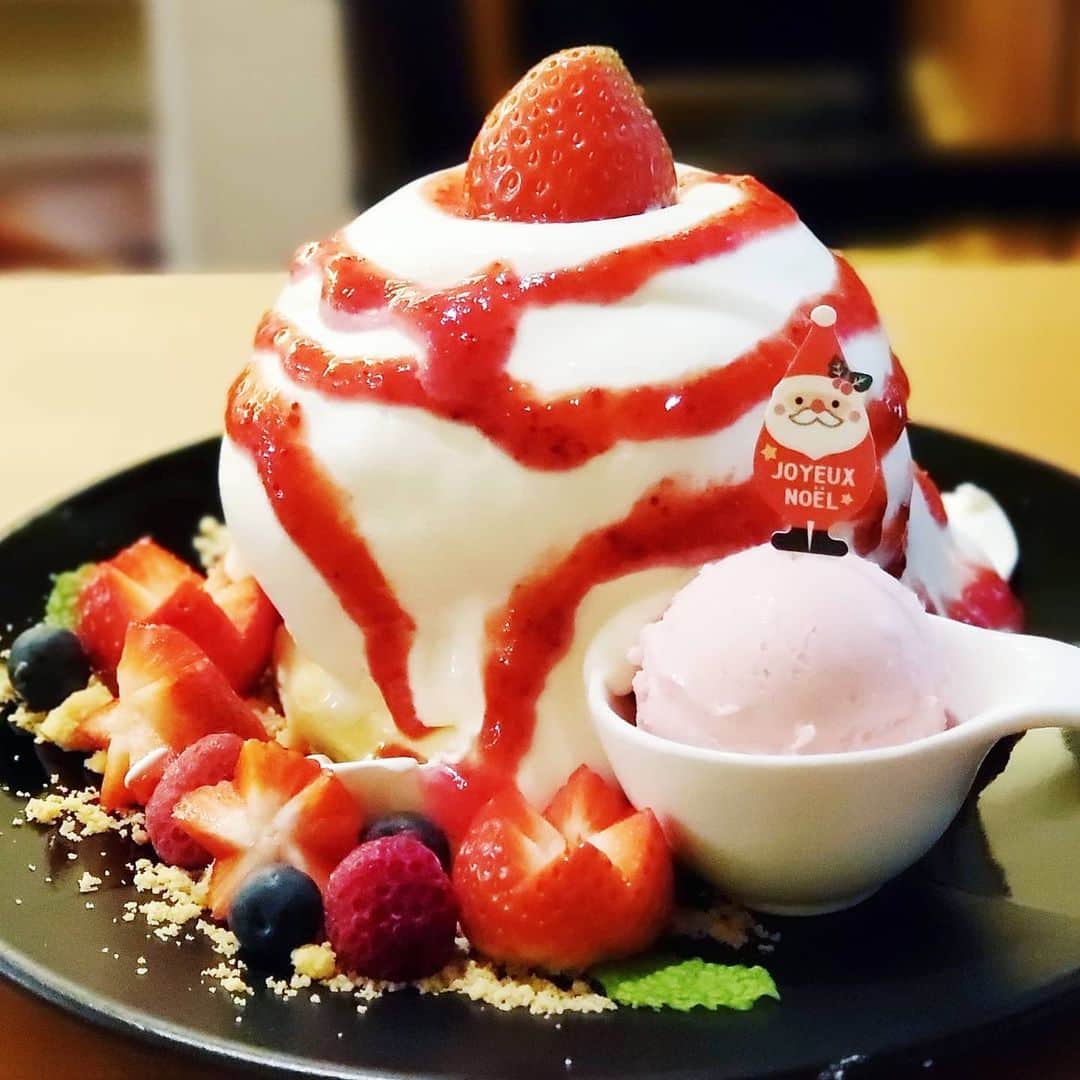 ミスター黒猫（黒猫仙人）のグルメインスタ