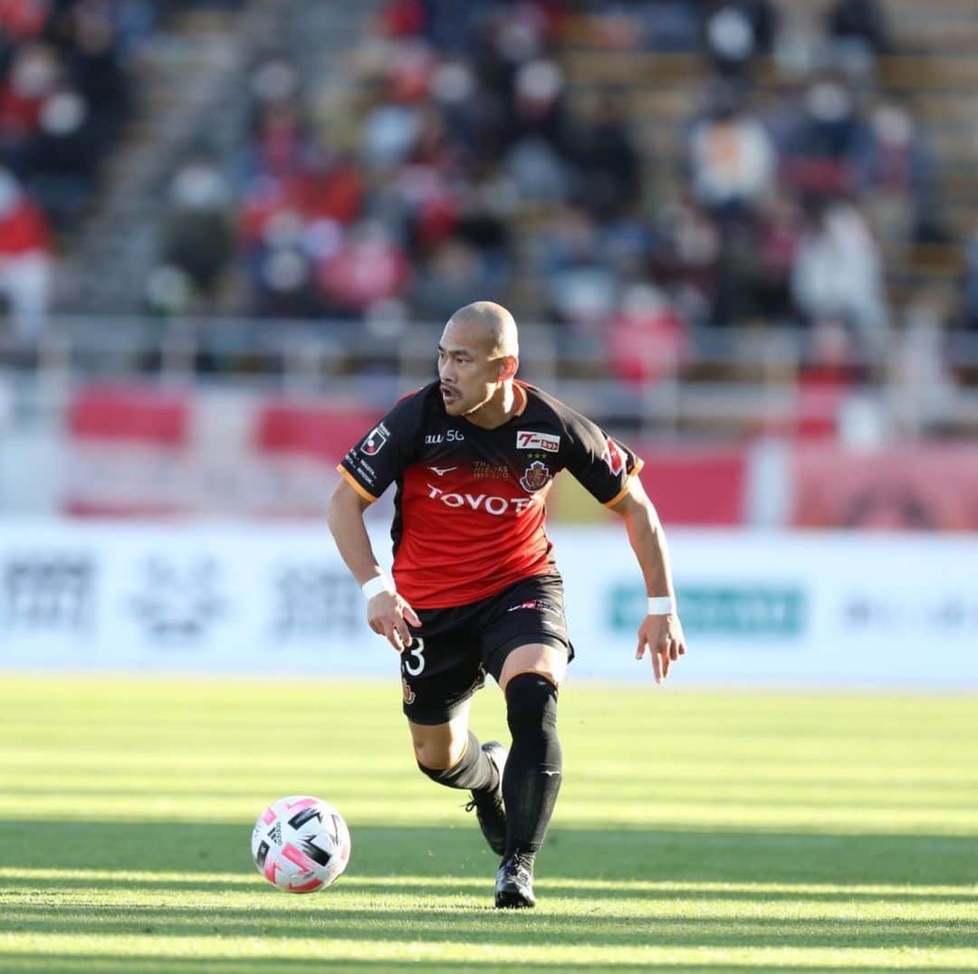 吉田豊のインスタグラム：「昨日も熱い応援ありがとうございました！ 次こそ勝ち点3を‼︎ #grampus#nagoyagrampus #family」