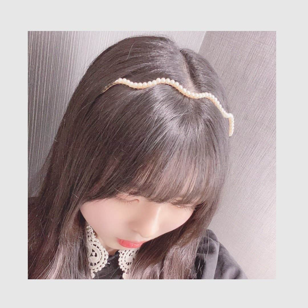 鈴木愛菜さんのインスタグラム写真 - (鈴木愛菜Instagram)「カチューシャ可愛い♡  #パールアクセサリー  #カチューシャ」11月29日 16時30分 - _enatan0109_