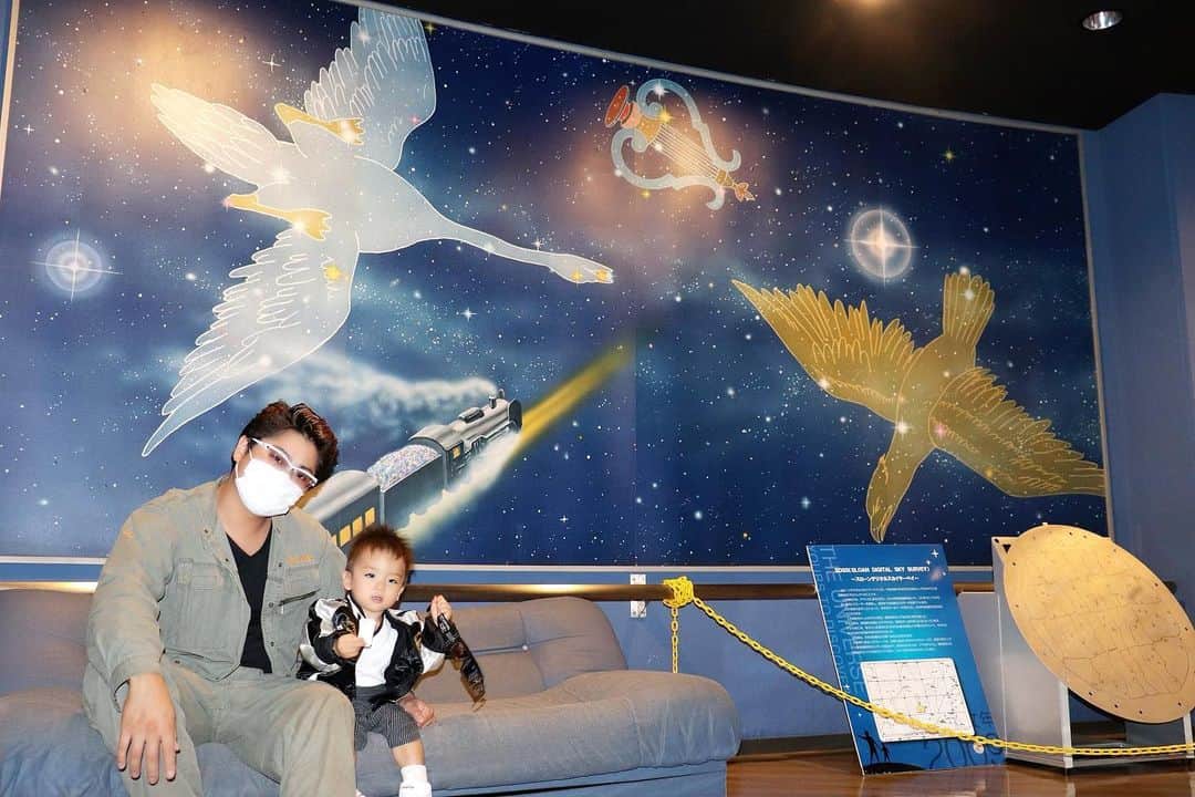 Momoeのインスタグラム：「#happy #家事 #育児 #family #家族 #boy #smile #男の子 #息子 #code #love #lucky #kids #子供 #thankyou #宝物 #ベビー #fashion #follow #心 #縁 #パパ #ママ #家族写真 #男の子ママ #赤ちゃん」