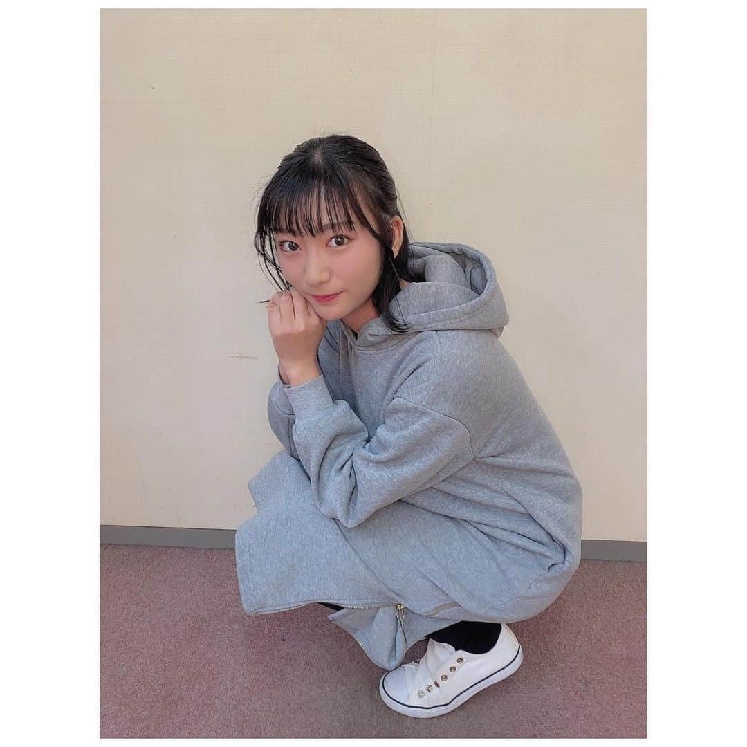 寺田陽菜のインスタグラム：「#オンラインお話し会 ありがとうございました🌟 #失恋ありがとう #ngt48 #私服 #パーカー #fashion #tbt #picoftheday #photooftheday #followｍe」