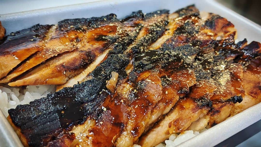 磯貝サイモンのグルメインスタ