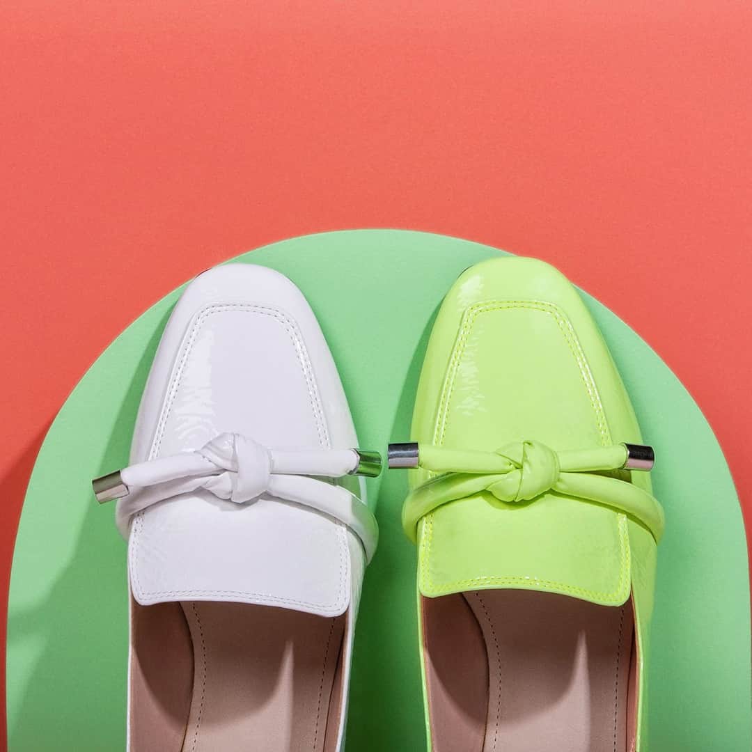 Schutzのインスタグラム：「MUST HAVE - SCHUTZ MINIMAL POP ❤️ #schutzminimalpop」
