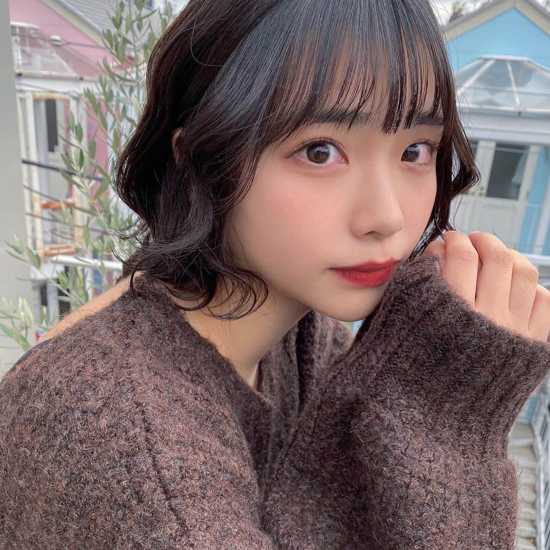 麻生果恩のインスタグラム：「カットして巻いてもらったうれしい🧏🏻‍♀️♡」