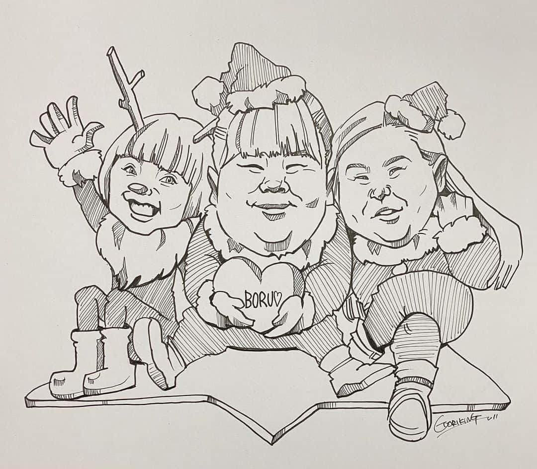 似顔絵★𝗚𝗢𝗥𝗜𝗞𝗜𝗡𝗚さんのインスタグラム写真 - (似顔絵★𝗚𝗢𝗥𝗜𝗞𝗜𝗡𝗚Instagram)「. . . #gorikingの細ペンgogo笑   ↑↑前このタグ作ってたんだった🤣 作りすぎて全然覚えていない🤣  . . 昨晩のお絵かきは、 今人気の #ぼる塾 の3人さん❤️❤️  ようやく #gorikingのクリスマスシリーズ2020  突入です🤣❤️ 　. . . . 私、あんりさんの、笑顔がほんと可愛くてたまらなく好きです💕✨✨　　　  . .  ❌❌現在は、予約受付終了してます❌❌ 。 . . .  2020年度ご予約のお客✨ 現在135番までの方へ案内中です🌟✨💕 DMの確認いただきgmailへ返信宜しくお願い致します🙇‍♀️🌟✨✨ . . . .  次回の予約応募は、2020年のご予約分を書き終える予定の 来年春から夏頃の、、、予定です。 ※あくまでも予定なので前後します🙇‍♀️ . . . .  オーダー再開の際には 人数制限あるため必ず予約ができるわけではございません。 そのことも踏まえた上で 次回ご検討いただけると嬉しいです(^^) . . また、結婚式の使用を考えてくださる方も多いです✨  前々からお伝えしていますが、 基本的に予約順に対応しているため、 近々の納期を希望される方は、 対応できないこともあるので、 あらかじめご了承ください💦 . . . . . ※今回予約が取れた方へ※ . .  写真がまだ用意できてない、入金が遅れそうなど、状況により、順番が前後することもございます‼️ あらかじめご了承ください。 。 . . . また、芸能人、キャラクターのオーダー、パロディ風オーダーはお断りしています。  芸能人については、ご本人様に直接プレゼントなどはOKです。 . . . . . . 💰料金表は過去投稿記事みてね❤💰 . . . . . ➡️ハッシュタグ⇨ goriking117料金表2019⬅️ . . ✨✨✨✨✨✨✨✨✨✨✨✨✨✨✨✨ @by.goriking のアカウントでは、 過去書かせて頂いたお客様方からの、 似顔絵のその後のお写真をいただき、 投稿しております^ - ^❤️❤️ 玄関に飾ってある似顔絵、 渡した瞬間のお写真、 ご本人とのお写真などなど💕 いろんな場面でのお写真お待ちしております^ - ^✨⭐️ . . . .  #似顔絵#pencildrawing#drawing#pencil#illust#painting#art#artwork#絵描きさんと繋がりたい#似顔絵師#gorikingの似顔絵屋さん#ペン画#線画#線画イラスト#絵画#xmas#クリスマス#女芸人#santacruz#santa#pencilartist#animal#comicart#anime#animeart#comicartist#animejapan」11月29日 20時03分 - goriking117