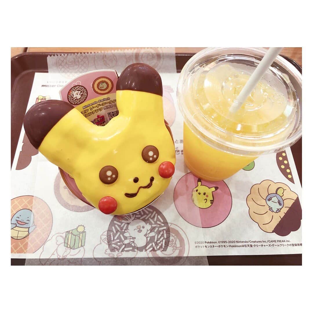 小河結香のインスタグラム：「ミスド×ポケモン🍩💕 違うの混ざってるけど🤣 とりあえず可愛い👍 #ミスド #ポケモン #ドーナツ #ピカチュウ #ラッキー #ブラックパンダ #ゆんのヲタ活記録」