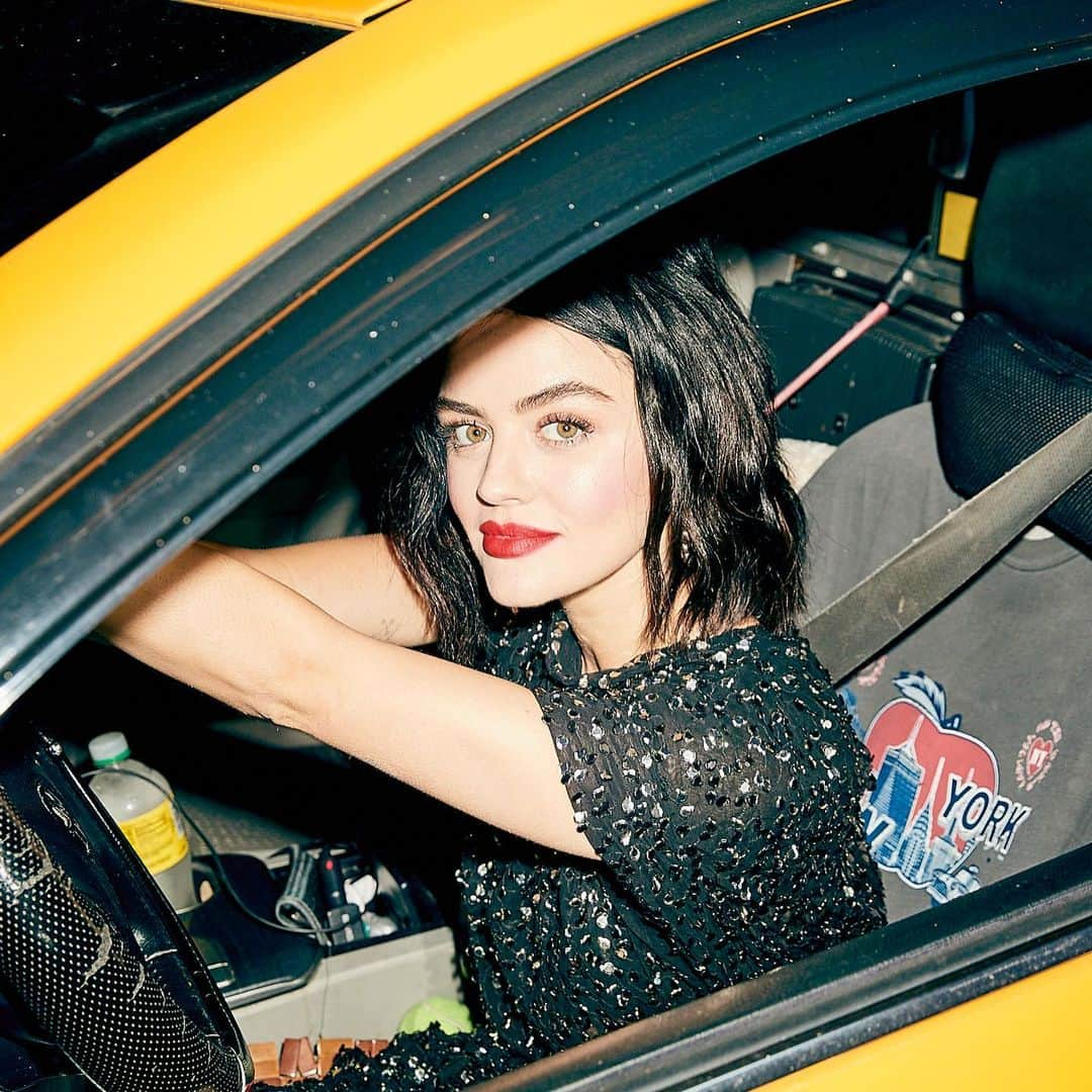 ルーシー・ヘイルさんのインスタグラム写真 - (ルーシー・ヘイルInstagram)「🚕 @wattsupphoto」11月29日 20時54分 - lucyhale