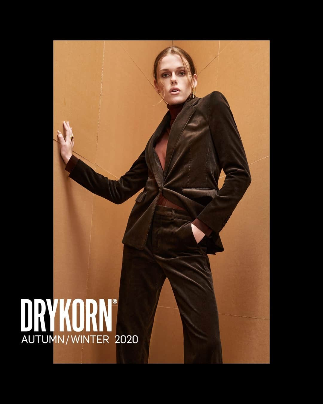 ドライコーンさんのインスタグラム写真 - (ドライコーンInstagram)「LOOKBOOK AUTUMN WINTER 2020⁠ ⁠ #drykorn #drykornforbeautifulpeople #autumnwinter2020 #lookbook #fashion_de #lookoftheweek #germanblog #ootdgermany #fashiongermany」11月29日 21時01分 - drykorn_forbeautifulpeople