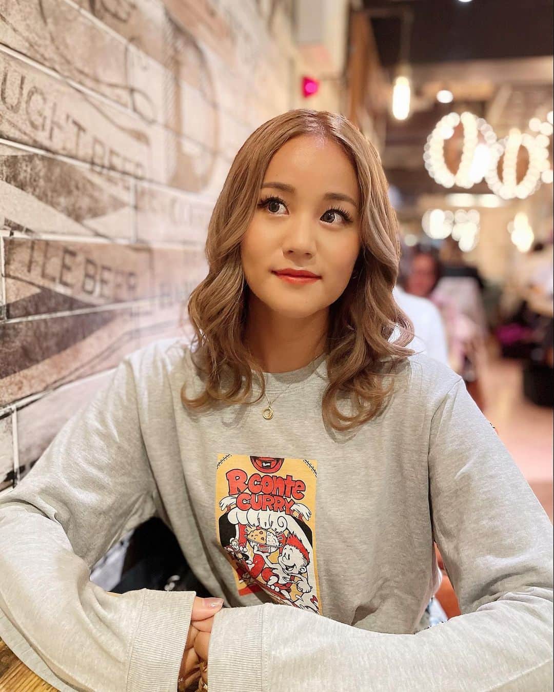 LORYのインスタグラム：「Happy Sunday🧸❤️ ． @rconte_tokyo @kento.hinata  RconteCURRY🍛のロンT かわいすぎる🤍🤍🤍 ハイウェストのショーパンとも相性良き🤍 #rconte #アールカンテ」