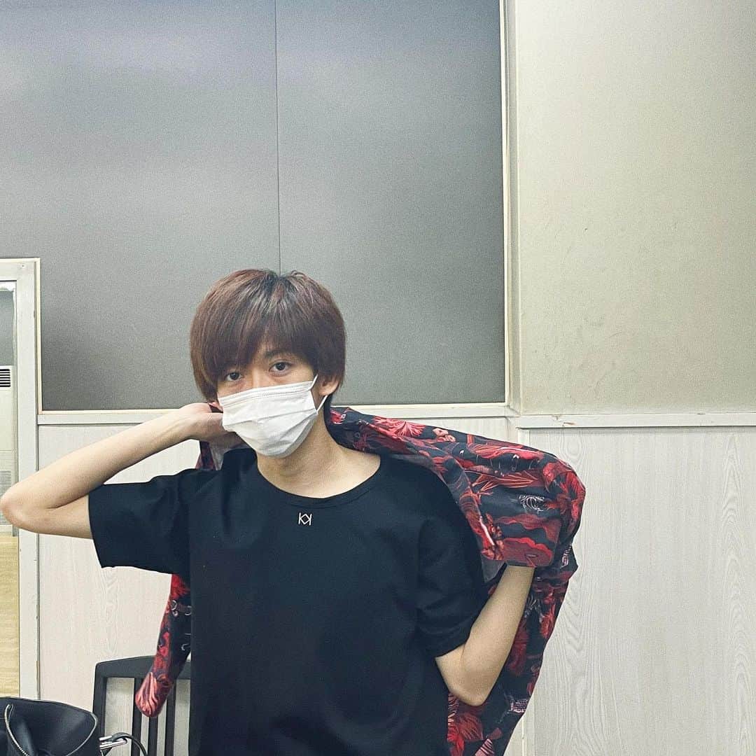 小笠原海さんのインスタグラム写真 - (小笠原海Instagram)「着とった。」11月29日 22時05分 - 927_kai