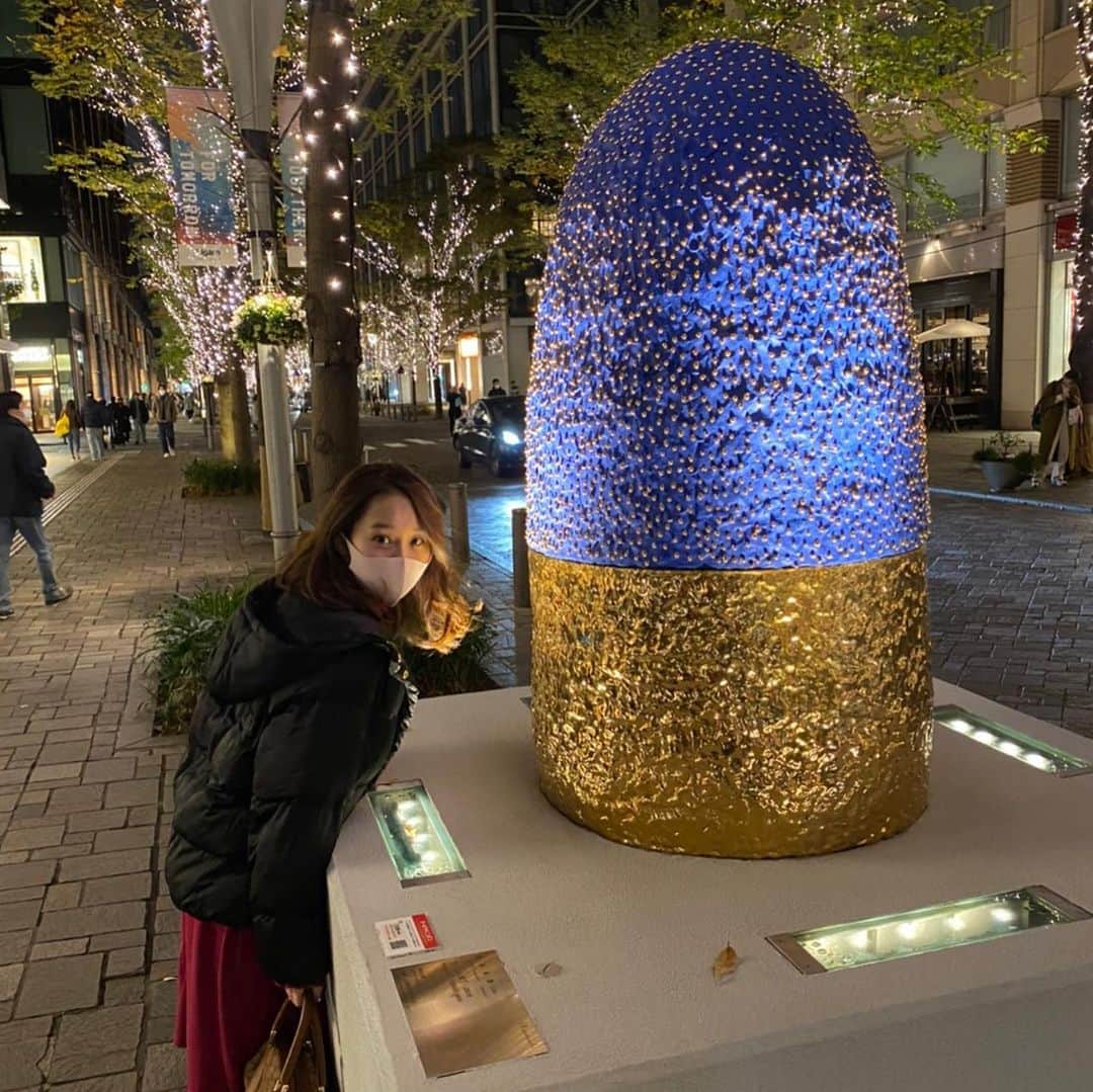 高橋優里花のインスタグラム：「冬は私が1番好きな季節🎄  #instagood #イルミネーション　#illumination #winter #冬　#東京　#tokyo  #丸の内 #丸の内イルミネーション」