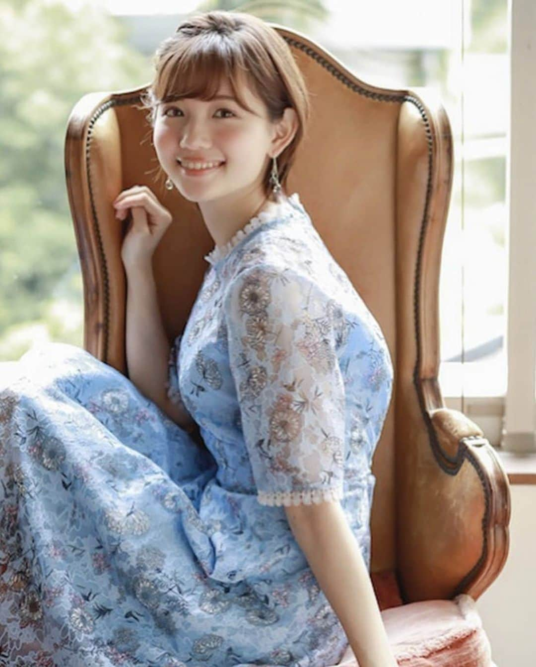 女子アナをこよなく愛する美人図鑑のインスタグラム：「瞳ちゃん💕  #田中瞳 #田中アナ #瞳ちゃん #ひとみん #テレビ東京 #テレ東 #女子アナ #アナウンサー #キャスター #ショートヘア #ショート #ショートカット #童顔 #かわいい #可愛い #可愛いすぎる #愛嬌 #愛らしい #美人 #美女 #美しい #綺麗 #清楚 #上品 #愛着 ##kawaii #beautiful #cute #love #癒し」