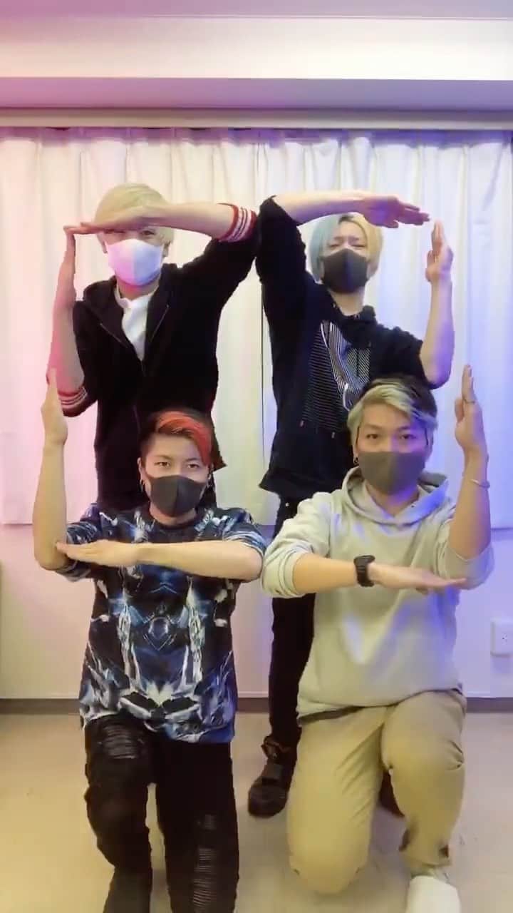 のインスタグラム：「@xtrap.official × @maho_udo  Collaboration gives us fresh concepts 🔥 Hope I'll collab with lots of people over this situation !! 🤩」
