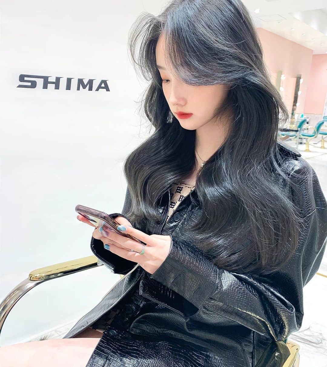 原涼香のインスタグラム：「𝘼/𝙒 𝙈𝙊𝙊𝘿 🤍🇨🇳🇰🇷 ㅤㅤㅤㅤㅤㅤㅤㅤㅤㅤㅤㅤㅤ」
