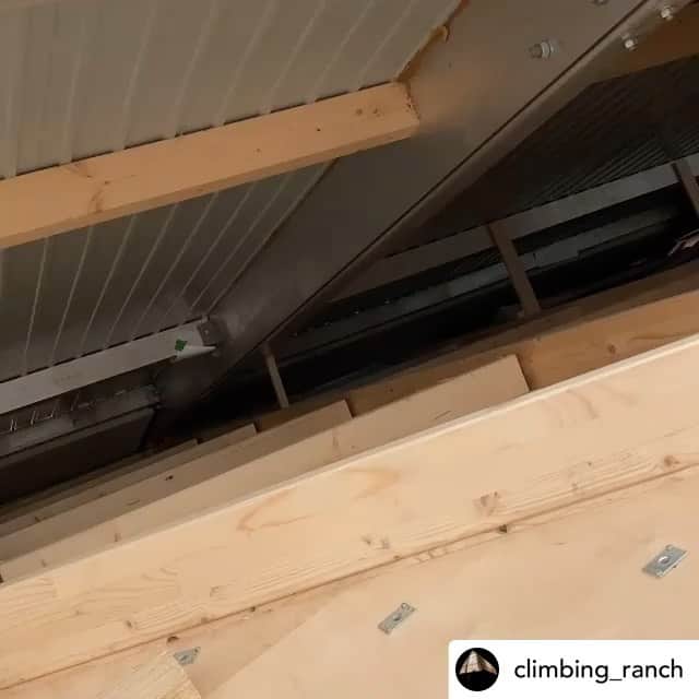 ドメン・スコフィッチのインスタグラム：「Lately I’m doing way more climbing behind the walls, than on the walls 😜 But a man got to do, what a man got to do 🤷🏻‍♂️ •  @climbing_ranch  Behind the scenes 🛠 Walls are growing fast but there’s still a lot of work waiting to be done behind them. Things need to be in perfect position before all the reinforcements are mounted.  . #underconstruction #climbingwall  #leadwall #leadclimbing #behindthescenes #worktillitsdone #workisfun」