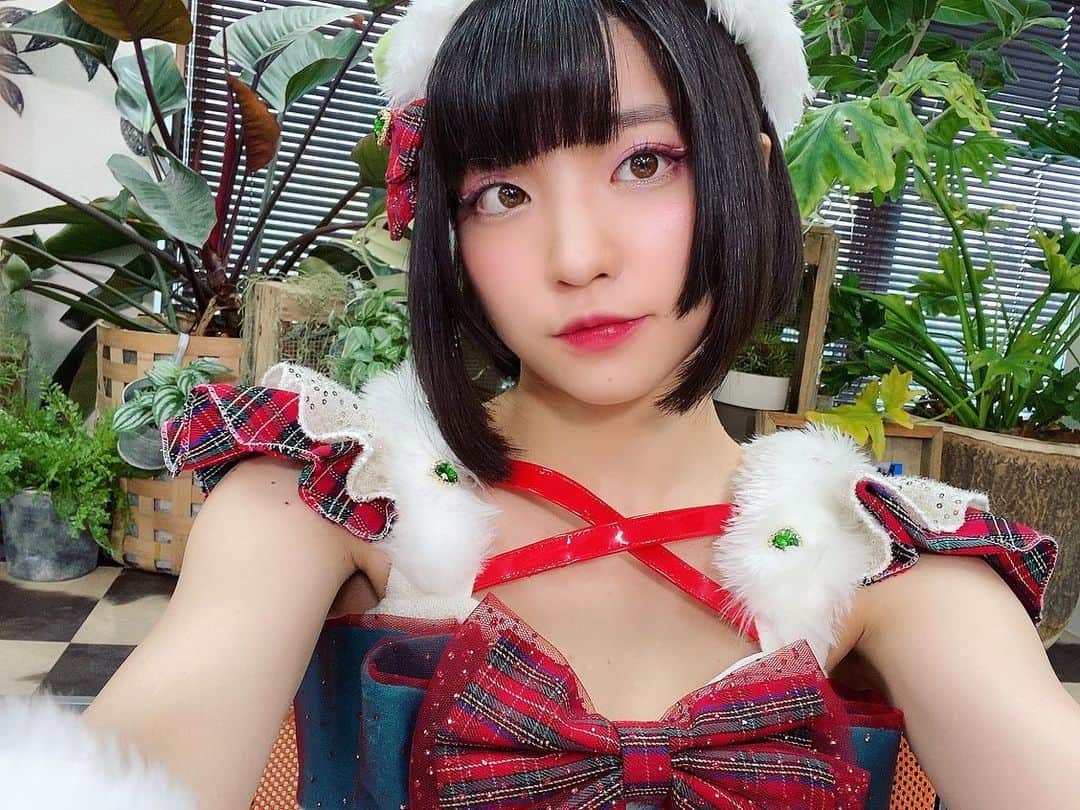 根本凪のインスタグラム：「姫毛前下がりボブ  #ボブ #姫毛」