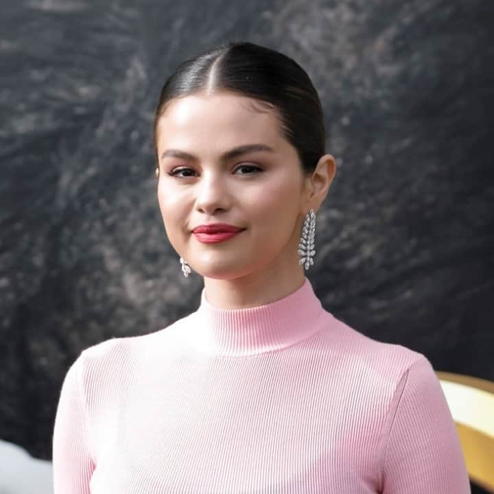 ハリウッド・リポーターさんのインスタグラム写真 - (ハリウッド・リポーターInstagram)「Peacock has apologized after the new 'Saved by the Bell' reboot made a joke about #SelenaGomez's kidney transplant. Details, at the link in bio.」11月30日 0時35分 - hollywoodreporter