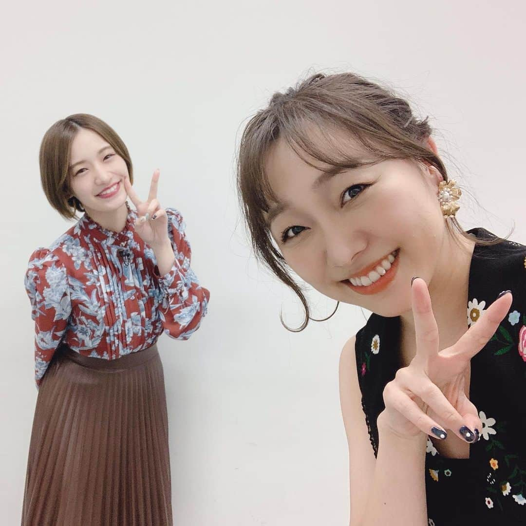 須田亜香里さんのインスタグラム写真 - (須田亜香里Instagram)「遠近法でチューしたら失敗した🤣 かなりんのケータイでは別パターンの遠近法の写メ撮ったよ💓 . . 11月29日(日) テレビ朝日 & ABEMA 【#熱闘Mリーグ】24:55〜 （ストーリーズにURL貼っておきます） #あかなりん #遠近法」11月30日 0時33分 - akarisuda