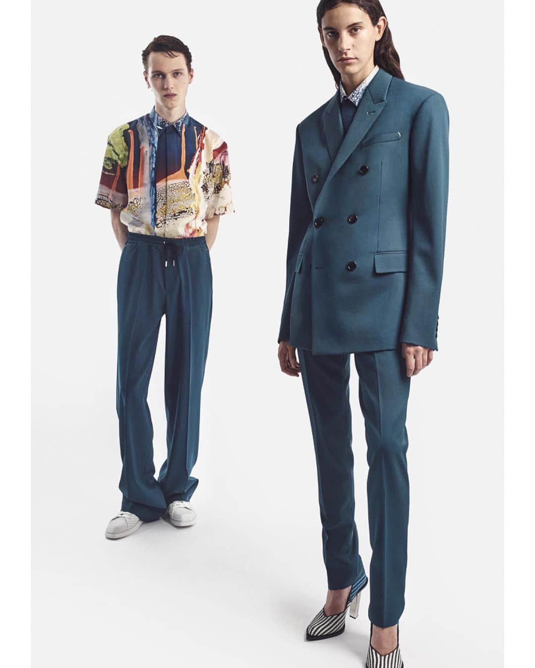 クリスヴァンアッシュのインスタグラム：「@BERLUTI SUMMER ‘21 LOOKBOOK SHOT BY @valentinbgiacobetti AND STYLED BY @mauricionardi  #berluti #krisvanassche #brianrochefort」