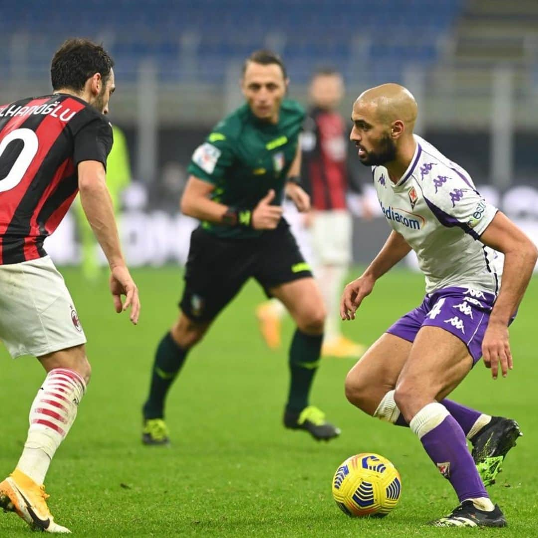 ACFフィオレンティーナさんのインスタグラム写真 - (ACFフィオレンティーナInstagram)「📸 #MilanFiorentina   #ForzaViola 💜 #Fiorentina #MILvFIO」11月30日 1時11分 - acffiorentina