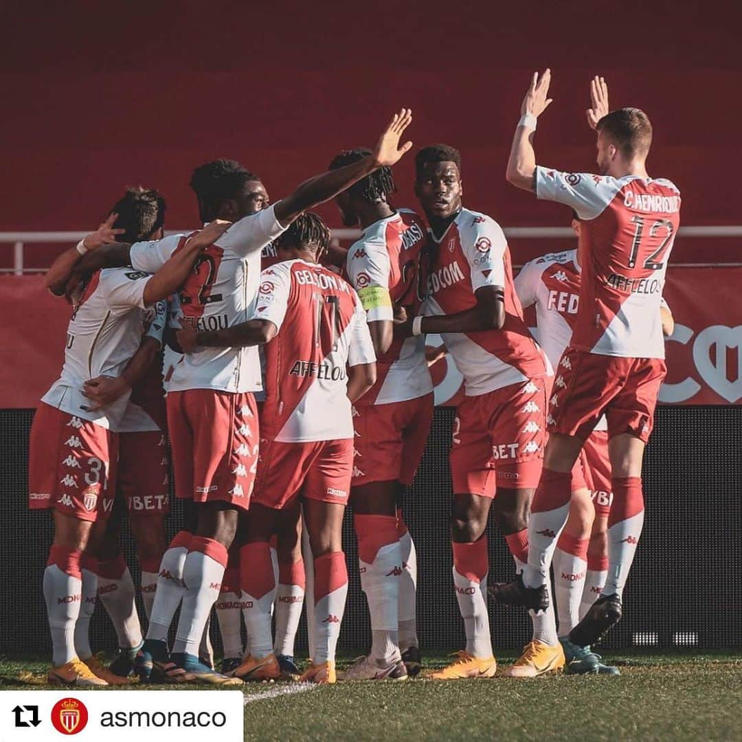 リーグ・アンさんのインスタグラム写真 - (リーグ・アンInstagram)「🆚 #ASMNO (3-0) ✅ 4e succès consécutif 🏟️ Invaincu depuis 10 matchs à domicile 🇲🇨 L'@asmonaco ne s’arrête plus !  Monaco record a fourth consecutive win at home against Nîmes! • • #Repost #Ligue1UberEats #ASM #ASMonaco #StadeLouisII #Monaco」11月30日 2時20分 - ligue1ubereats