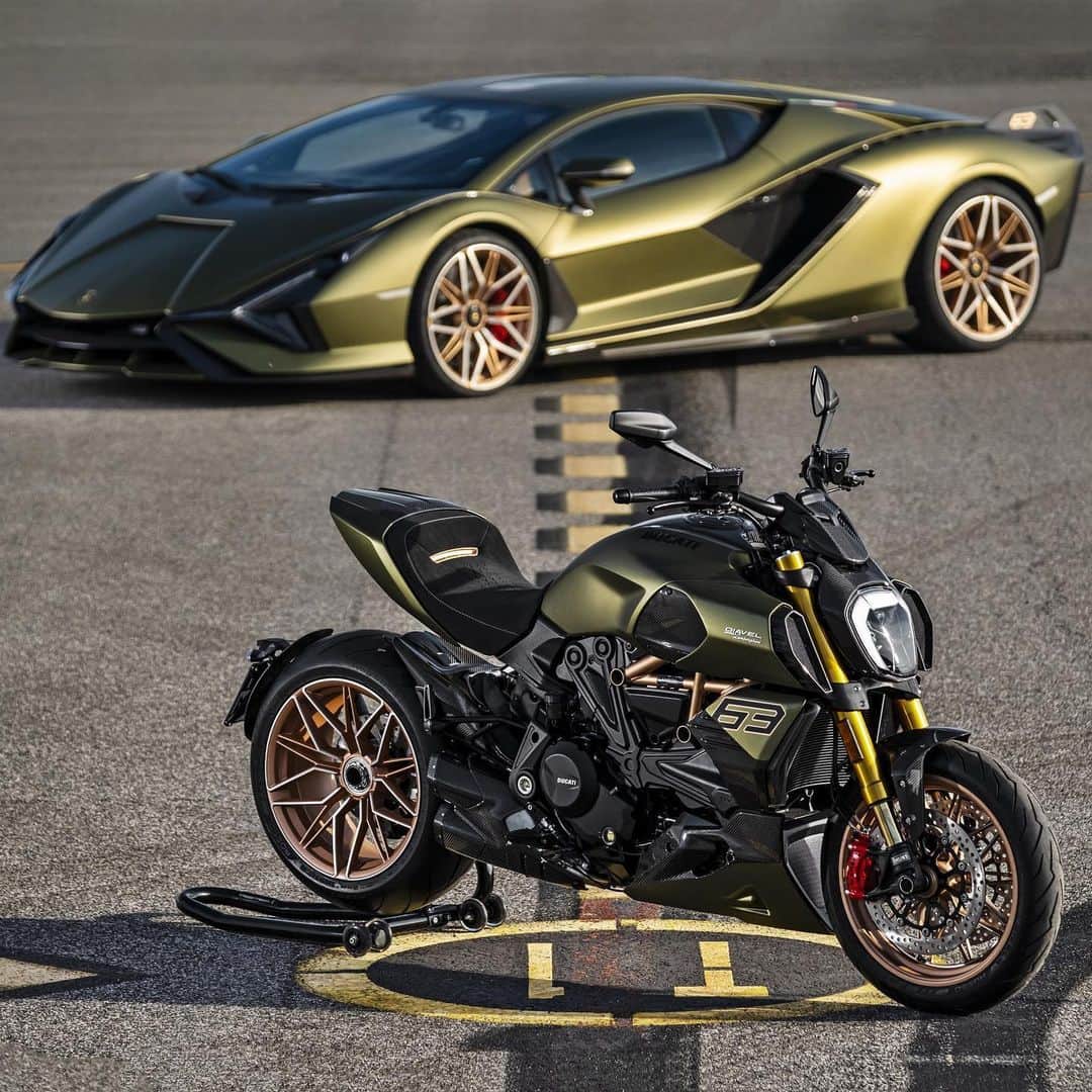 HYPEBEASTさんのインスタグラム写真 - (HYPEBEASTInstagram)「@hypebeastcarclub: To celebrate the launch of its upcoming Sián FKP 37 hypercar, @lamborghini has teamed up with @ducatiusa to create a limited edition Diavel 1260. Dressed in the hypercar’s own special Verde Gea shade and paired with Electrum Gold wheels, the collaborative bike carries a 1,262cc Ducati Testastretta DVT homologated engine  that’s capable of pushing out a staggering 162 horsepower at 9,500 rpm and 129 Nm of torque at 7,500 rpm. It’s limited to just 630 units and will go for $32,000 USD.⁠⠀ Photo: Lamborghini」11月30日 14時02分 - hypebeast