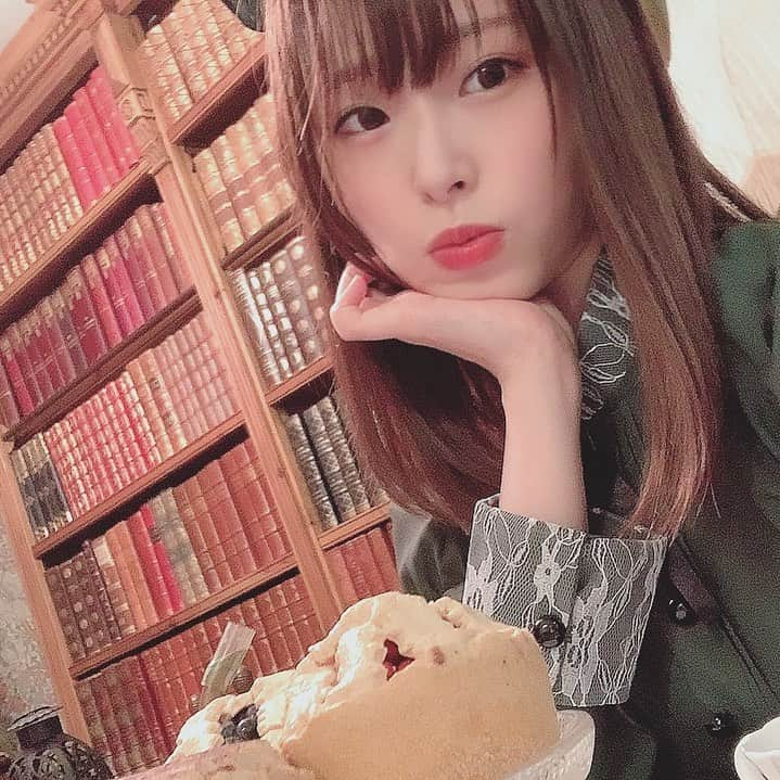 花奈澪のインスタグラム：「いいみおの日。  #いいみおの日　#花奈澪  #11月30日」