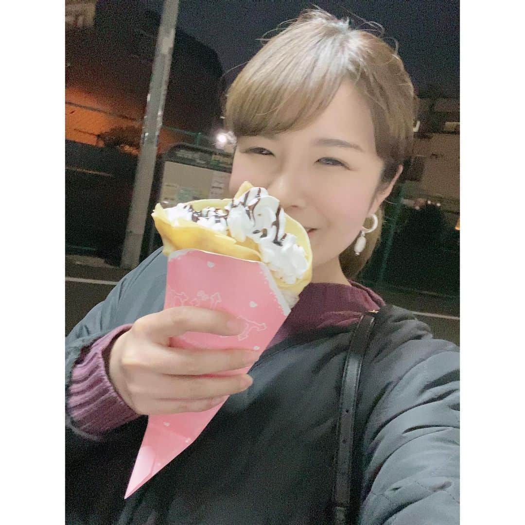 福咲れんさんのインスタグラム写真 - (福咲れんInstagram)「夜中のクレープ罪の味😩❤️  #下北沢 #アンドレア #チョコバナナ」11月30日 5時35分 - renren108