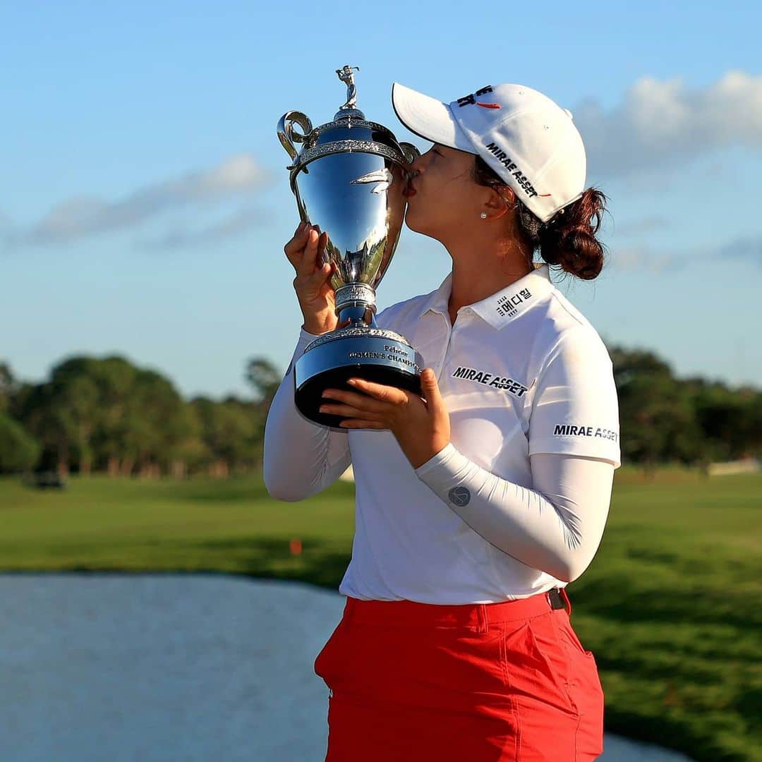 キム・セヨンのインスタグラム：「I hope all of you are enjoying a wonderful Thanksgiving weekend🥰🥰. I am having a blast after winning the Pelican Women’s Championship for my second straight victory. Thank you to all of our very generous sponsors, the Doyle Family, Pelican Golf Club, Dex Imaging and Konica Minolta for supporting women’s golf during the pandemic. I am honored to be the first champion of this amazing tournament and and looking forward to returning to Belleair🤗 업데이트가 늦었지만 축하해주신 모든분들 감사드립니다^^ 올해가 첫해인 펠리칸대회에서 우승하게되었습다 코로나 상황에도  대회를위해 노력해주신 모든 분들 감사드립니다😊  @pelicanlpga  @deximaging  @konicaminoltaus」